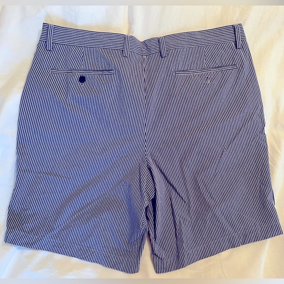 Banana Republic Men’s Aiden Shorts - Picture 2 of 3